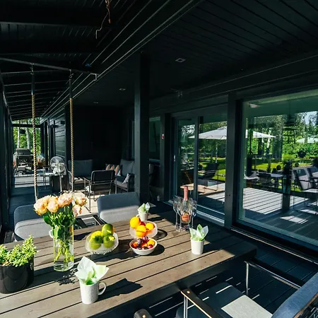 Vila Exclusive Wikkelae With Sauna & Jacuzzi