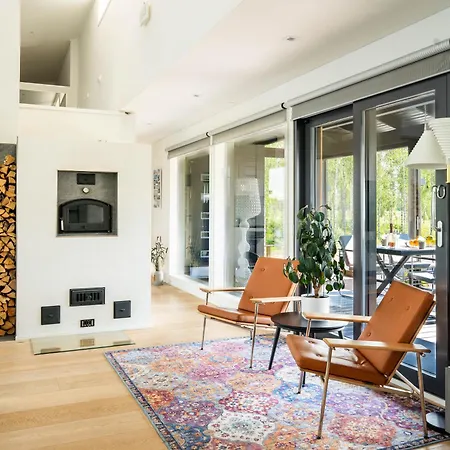 Vila Exclusive Wikkelae With Sauna & Jacuzzi *