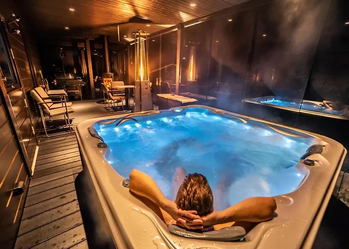 Exclusive Wikkelae With Sauna & Jacuzzi 别墅 *