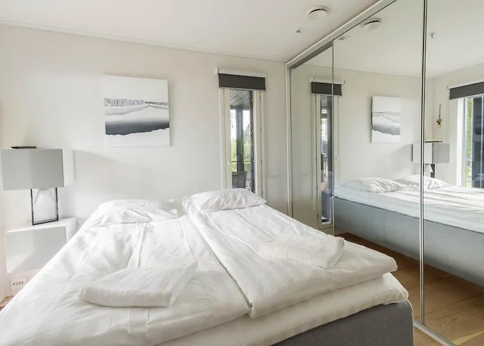 Exclusive Wikkelae With Sauna & Jacuzzi Ranua