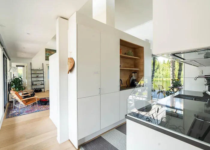 Exclusive Wikkelae With Sauna & Jacuzzi * 拉努阿