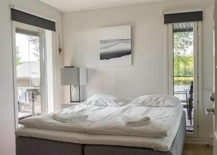 Exclusive Wikkelae With Sauna & Jacuzzi 拉努阿