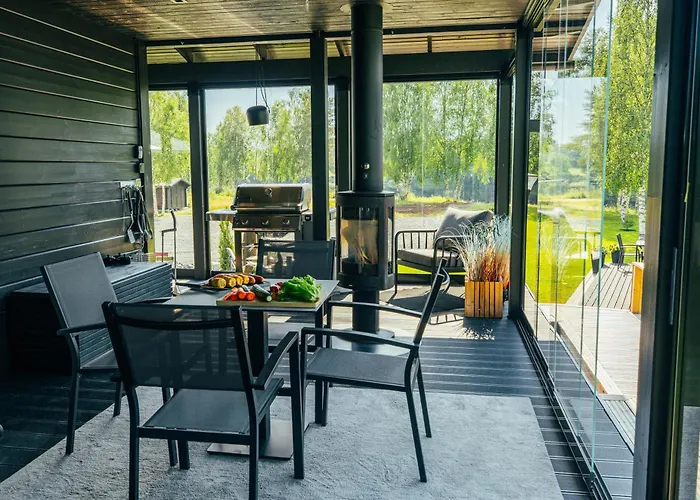 Βίλα Exclusive Wikkelae With Sauna & Jacuzzi *